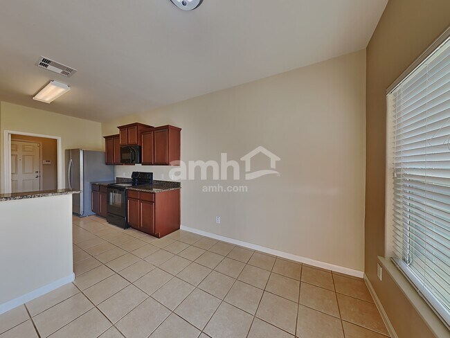 Foto del edificio - 31023 E Lost Creek Blvd