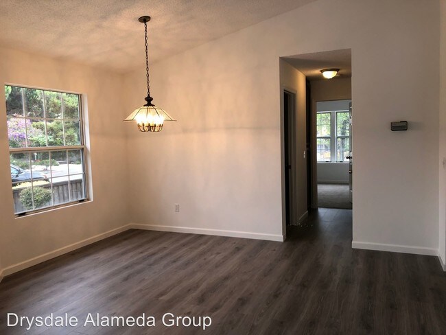 Building Photo - 2 br, 2 bath House - 101 Avington