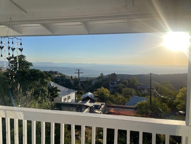 Foto del edificio - Views Views Views 2 Bed 2 Bath Home in Jer...