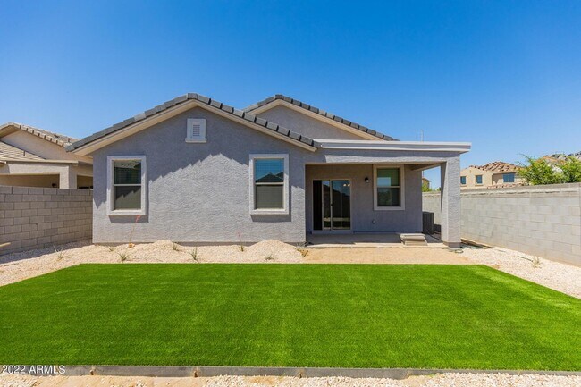 Building Photo - 16928 W Diana Ave