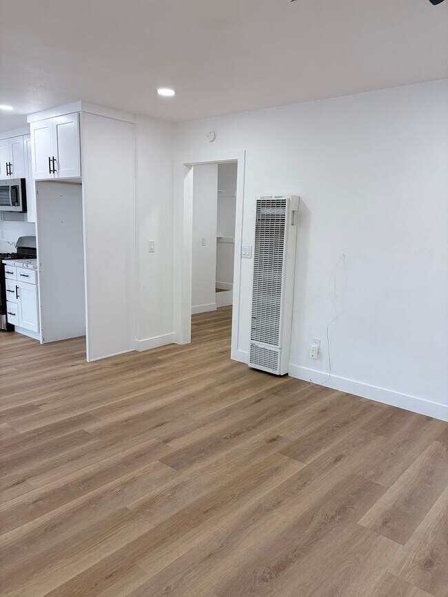 Foto del edificio - 105 W 83rd St