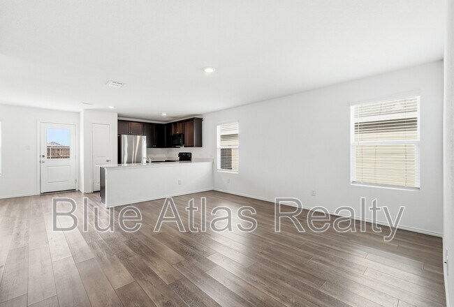 Building Photo - 510 Olmstead Dr