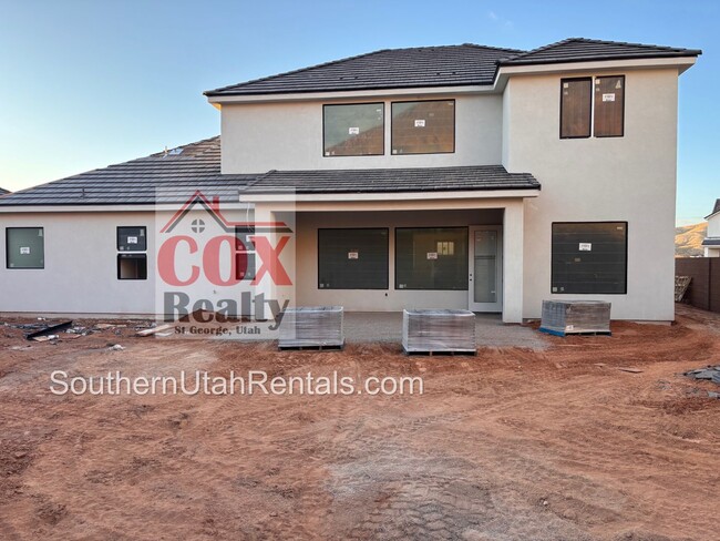 Building Photo - Brand New Custom 5 bed | 4 Bath | 3 Car Ga...