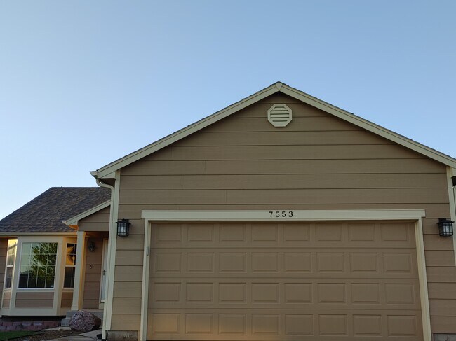 Foto del edificio - 7553 Barn Owl Dr