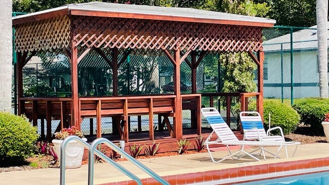 Foto del edificio - 2706 Graduate Ct