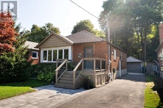 Building Photo - 43 Medhurst Rd