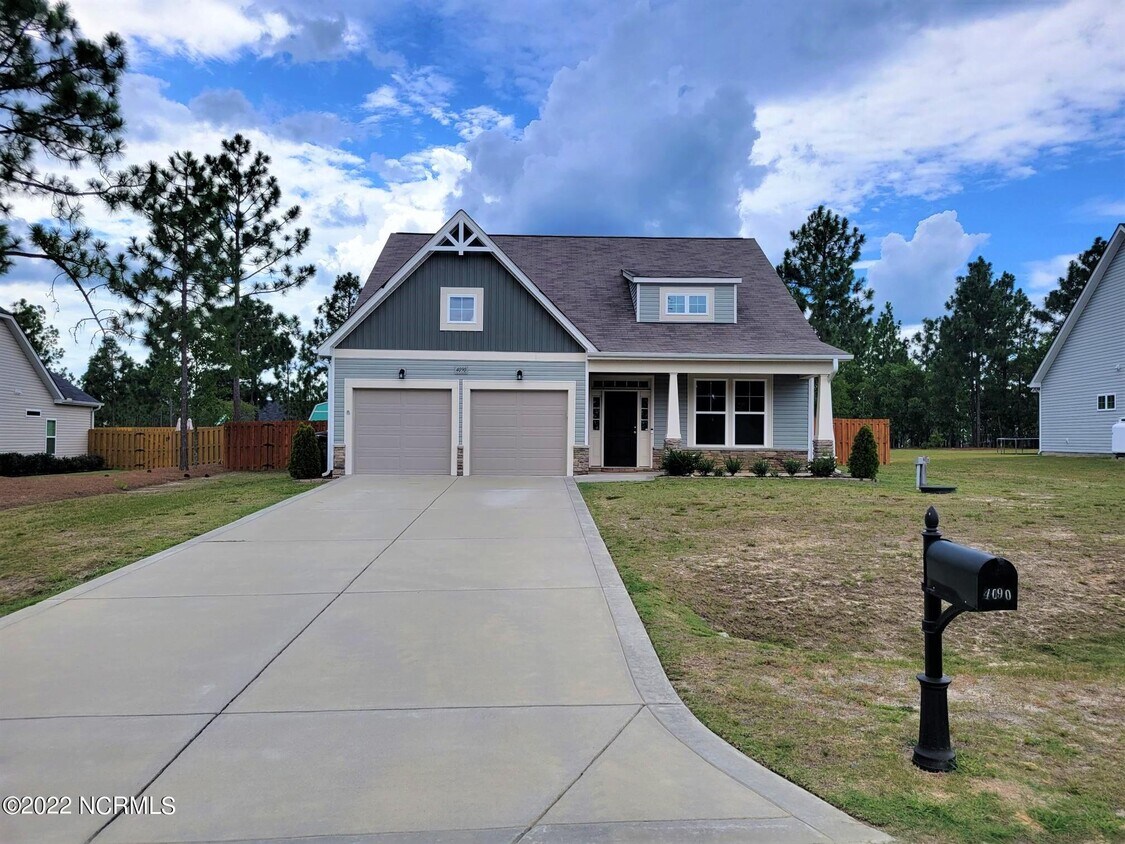 4090 Irwin Dr, Aberdeen, NC 28315 House Rental in Aberdeen, NC