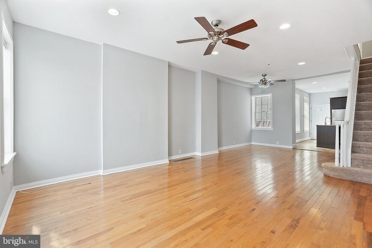 Foto principal - 119 E Allen St