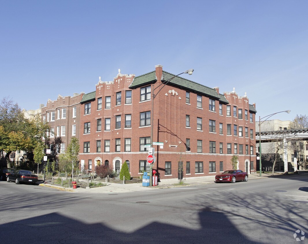 Primary Photo - 1200-1202 W Roscoe St