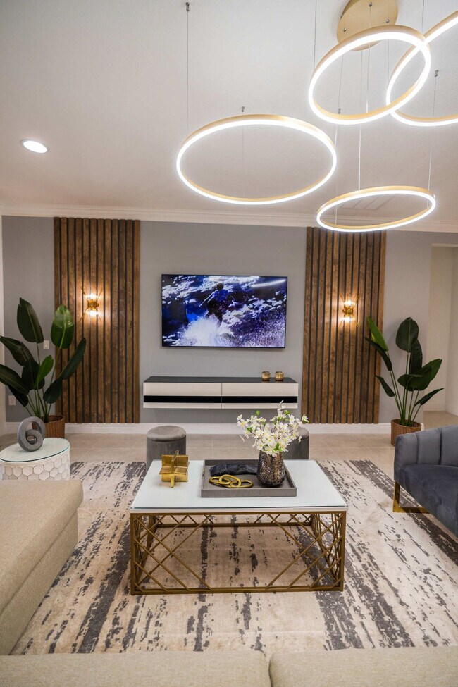 Foto del edificio - 7609 Wilmington Loop