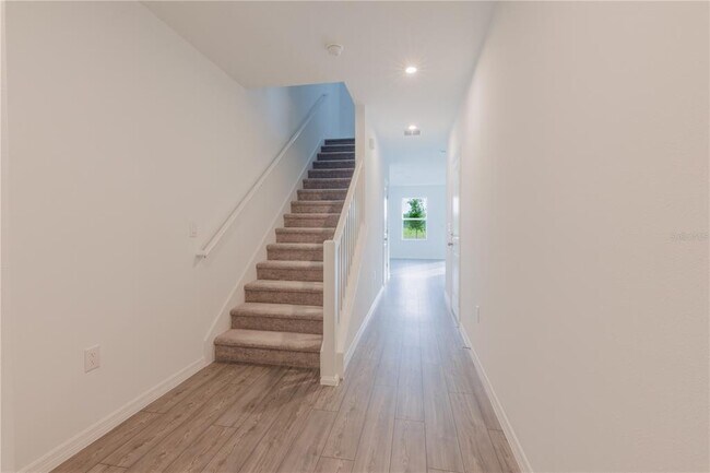Building Photo - 3316 Thicket St