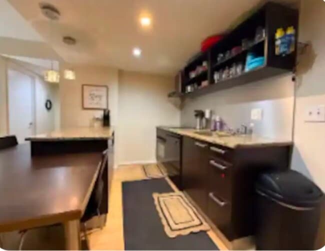 Photo - 701 S Madison Ave Apartment