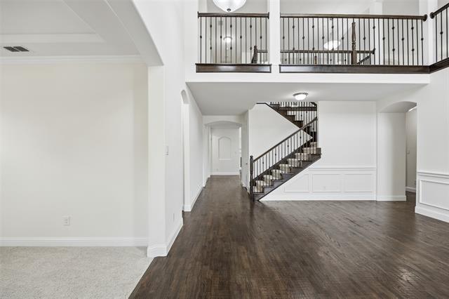 Building Photo - 1165 Clearwater Dr