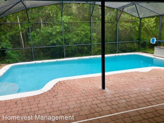 Building Photo - 4 br, 2 bath House - 500 Wellesly Street