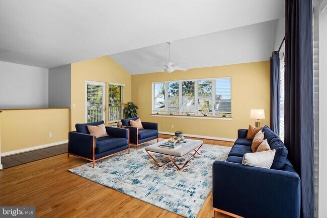 Foto del edificio - 4734 Oak Rd
