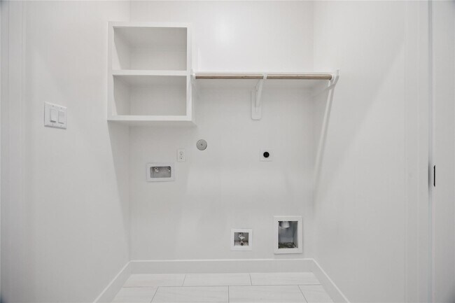 Foto del edificio - 2810 Mills St