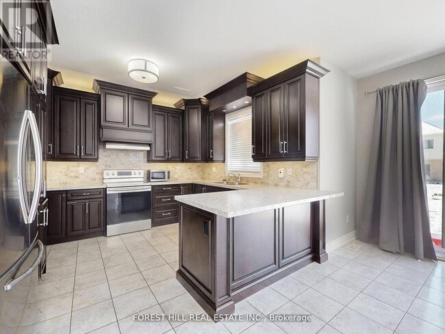 Building Photo - 2096 Rudell Rd