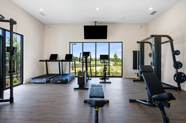 Yardly Stoneridge apartments — community photo - Yardly Stoneridge