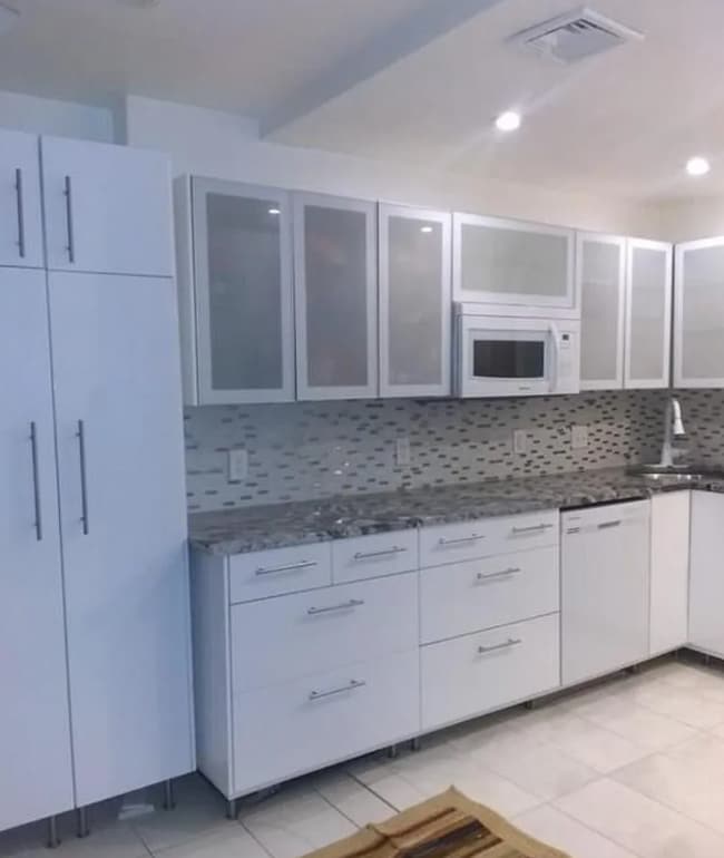 Foto del edificio - 10 Weston Ave