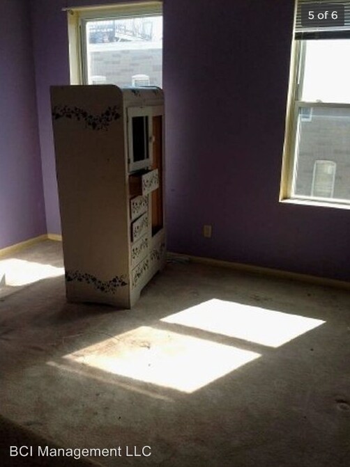 Building Photo - 1458 Stevenson St