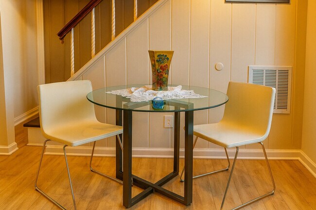 Foto del edificio - 6416 22nd Rd N