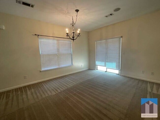 Foto del edificio - 805 Pleasant Hill Rd NW
