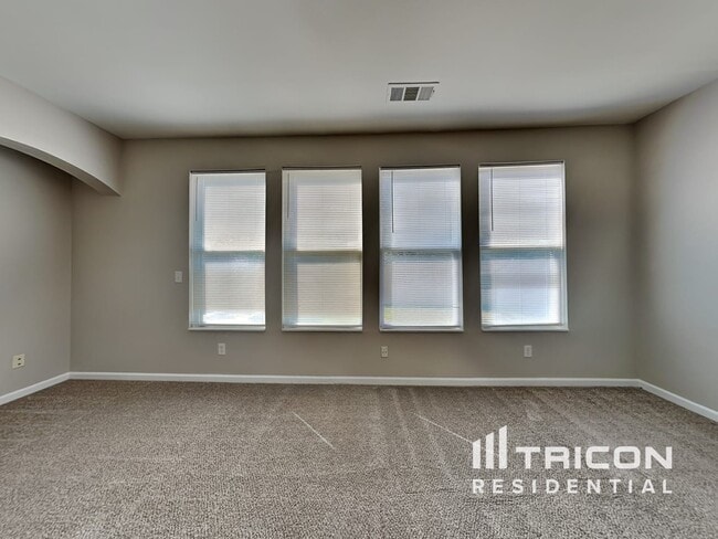 Foto del edificio - 1175 Simonton Peak Way SE