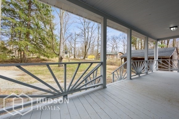 Building Photo - 143 Canterbury Dr