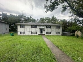 Building Photo - 240 W Kump Ave