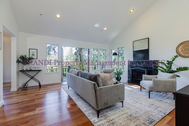 Foto del edificio - Woodacre Retreat Like Home with Views and ...