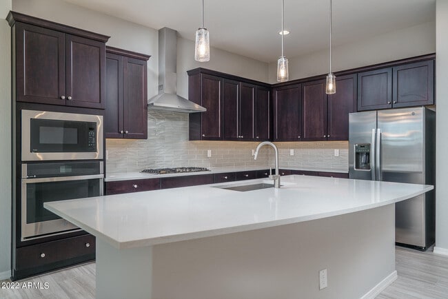 Building Photo - 16081 W Electra Ln