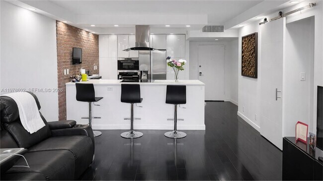 Building Photo - 500 Three Islands Boulevard