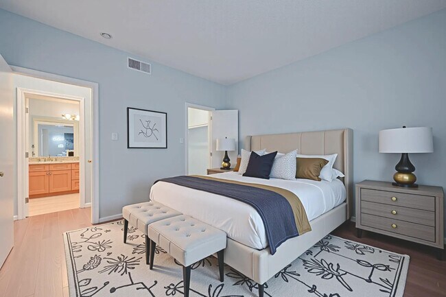 Foto del edificio - 7900 N Stadium Dr