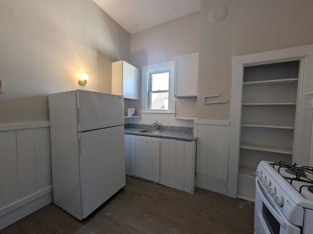 Building Photo - 145 Main St