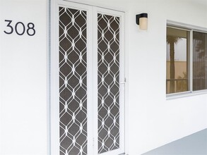 Building Photo - 11251 80th Ave