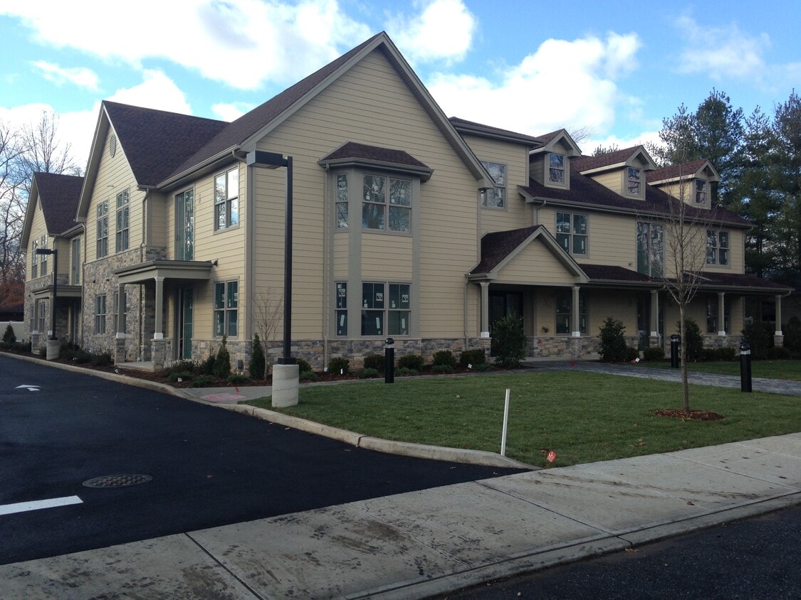 40 Russell Ave Unit 204, Old Tappan, NJ 07675 Rentals in Old Tappan at