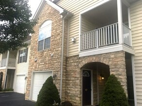 Building Photo - 5604 Vintage Pl