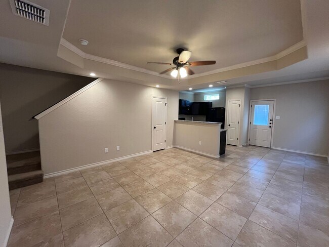 Foto del edificio - 6846 Lakeview Dr.