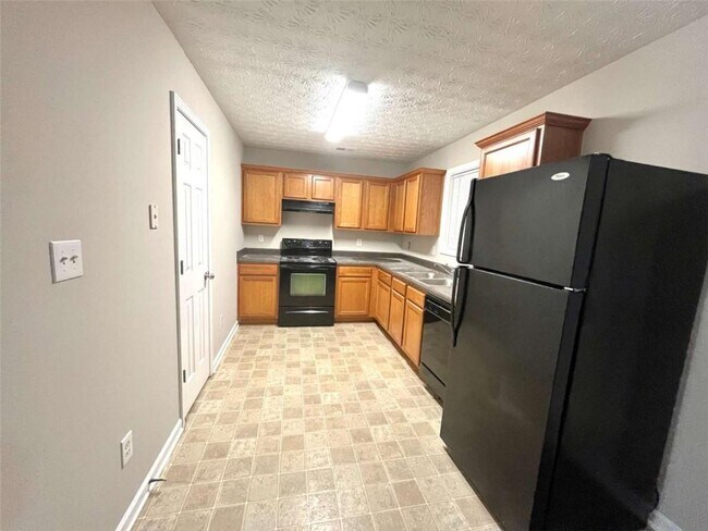 Building Photo - 1453 Little Creek Dr