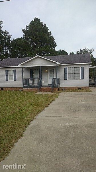 Primary Photo - 3 br, 2 bath House - 2115 3rd Court