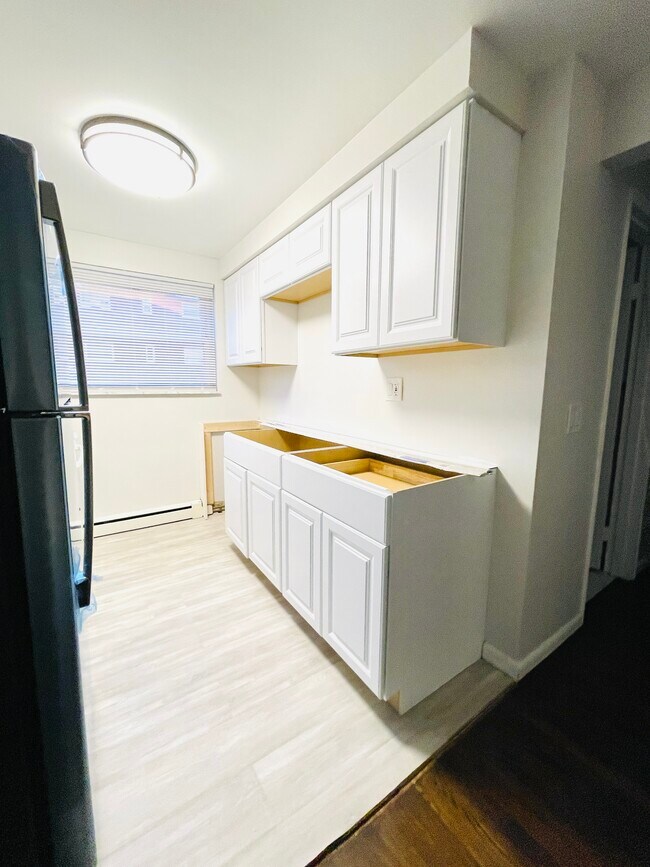 Newly remodeled kitchen - 4191 Hoffman Ave