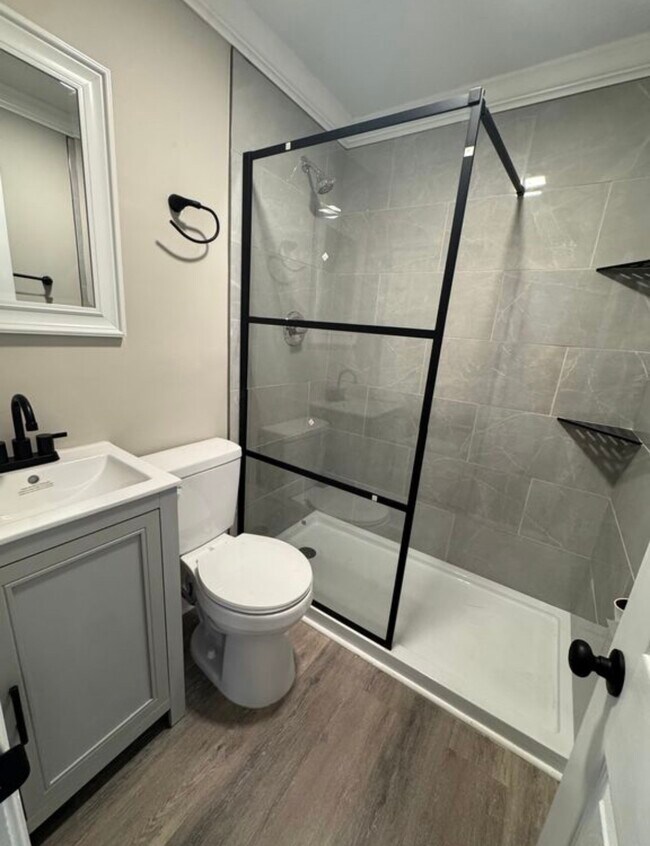 Foto del edificio - 1107 Fuller St