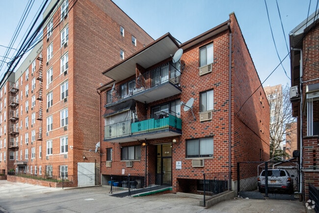 Building Photo - 64-57 Wetherole St
