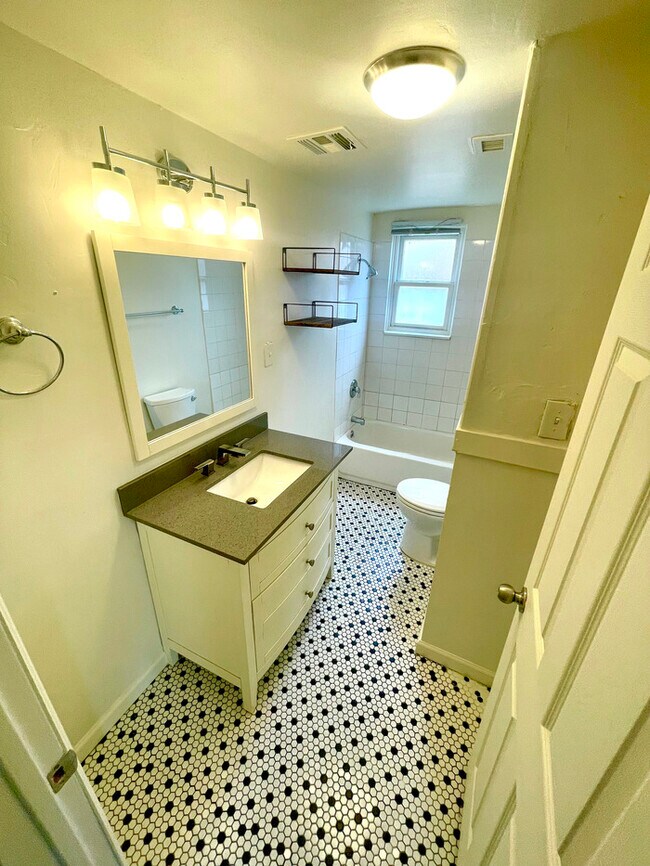 Foto del edificio - New Remodel in the heart of Downtown Phoen...