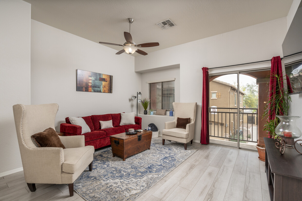 Foto principal - 2550 E Deer Valley Dr