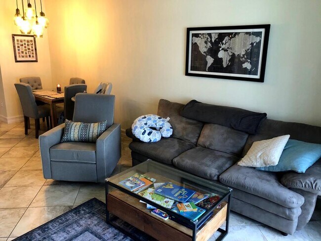 living room - 9452 Montebello Way