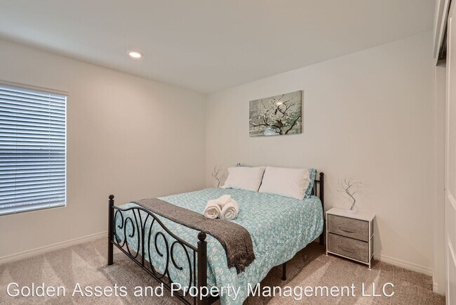 Foto del edificio - 4 br, 3 bath House - 7716 Mojave Wind Avenue