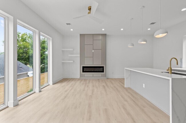 Foto del edificio - 3112 Live Oak St