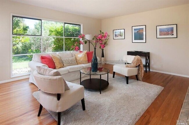 Foto del edificio - 436 Via Herbosa