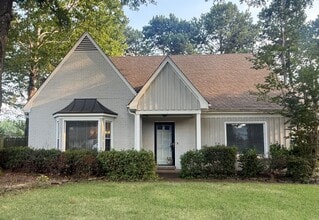 Building Photo - 8523 Farmington Cove